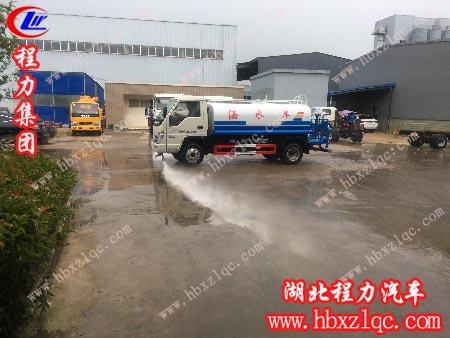 最便宜的灑水車多少錢？性價比最高的灑水車！