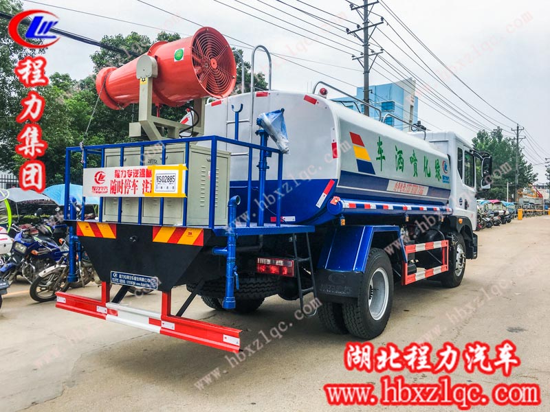 12方東風(fēng)D9噴霧車(chē)-廠家直銷(xiāo)