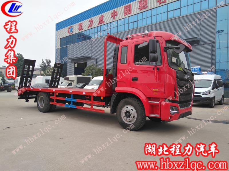 湖北程力專用汽車有限公司江淮K5平板車運(yùn)輸車品質(zhì)成就經(jīng)典！