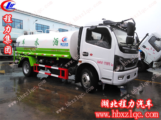 國六10方灑水車多少錢一輛？